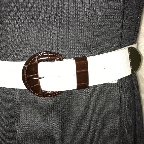 Worth White Turtle Croco Buckle Belt - Picture 2 of 3